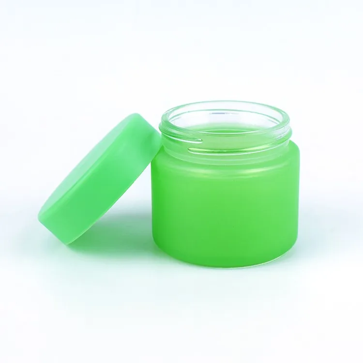 Green color child resistant glass jar Green color child resistant glass jar