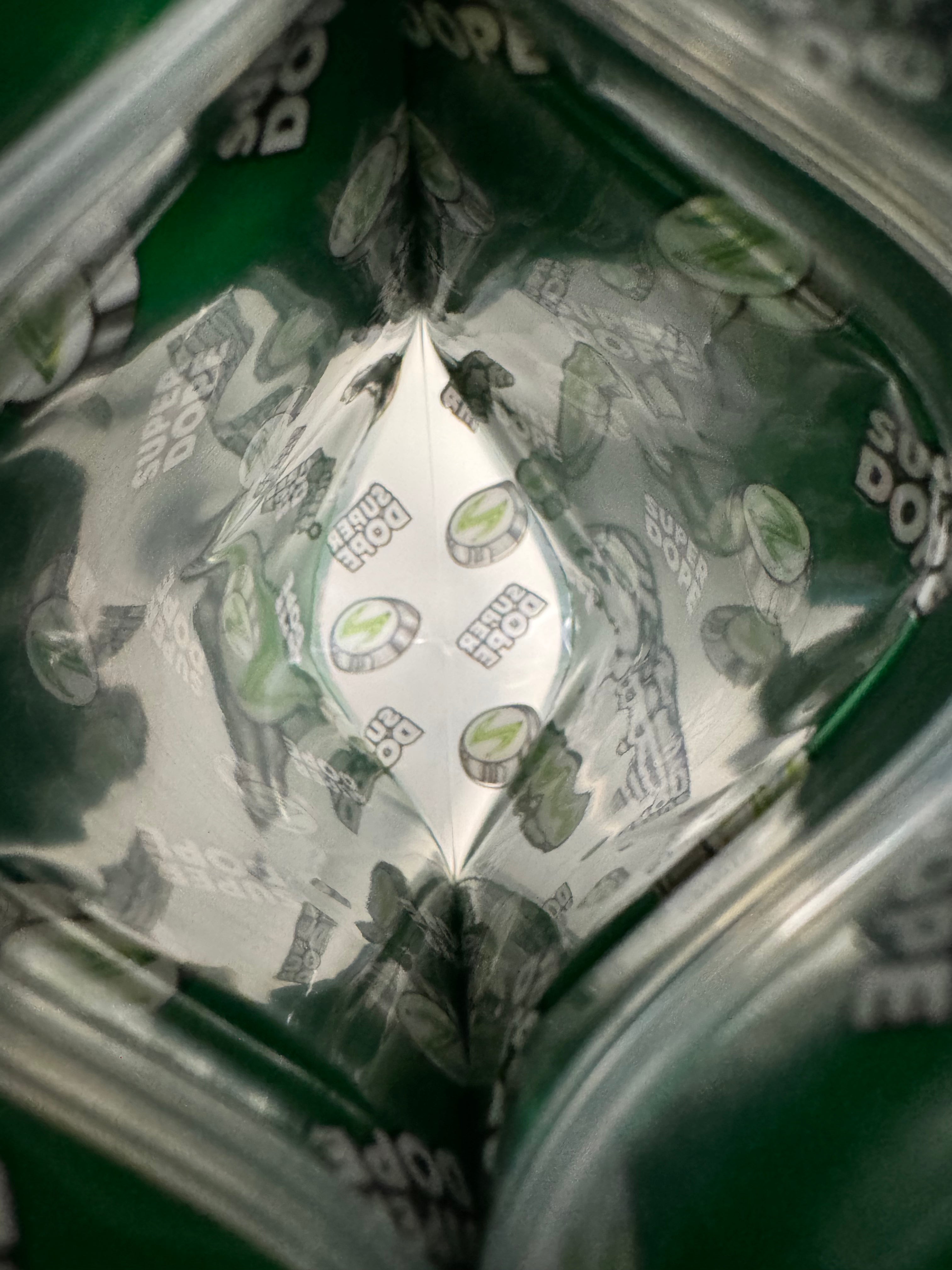 Mega Z Emerald Edition 2 Mylar Bags 3.5g Super Dope Mega Z Emerald Edition 2 Mylar Bags 3.5g Super Dope