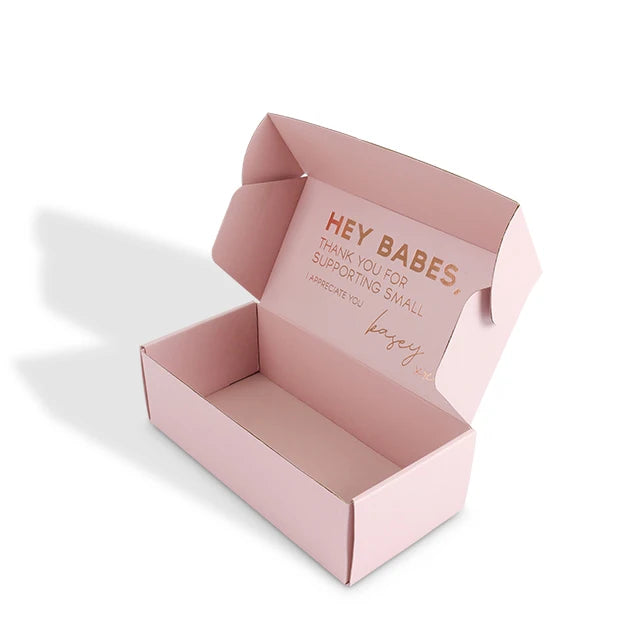 Customized Pink Shipping Packaging Box Embossing Matt
