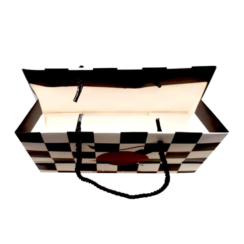 Durable Eco-Friendly Art Paper Gift Bag with Ribbon Handle Durable Eco-Friendly Art Paper Gift Bag with Ribbon Handle