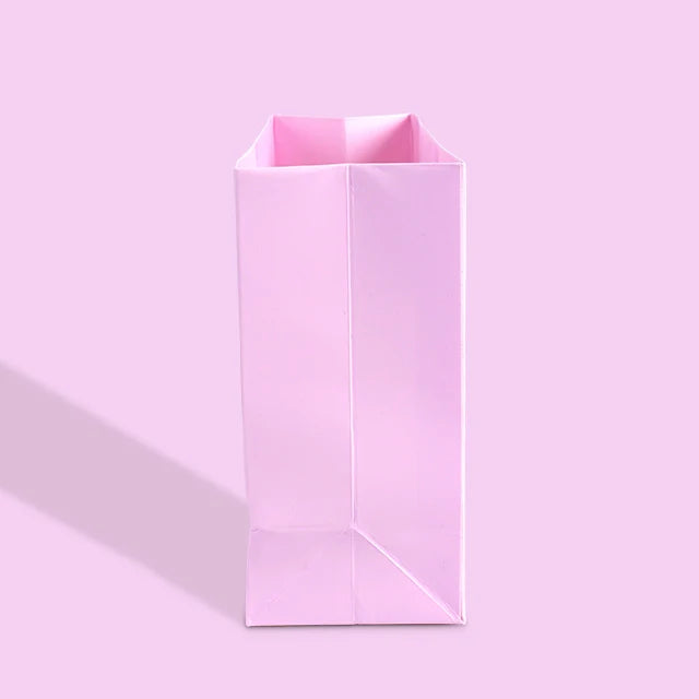 Durable Eco-Friendly Luxury Art Paper Gift Bag with Ribbon Durable Eco-Friendly Luxury Art Paper Gift Bag with Ribbon