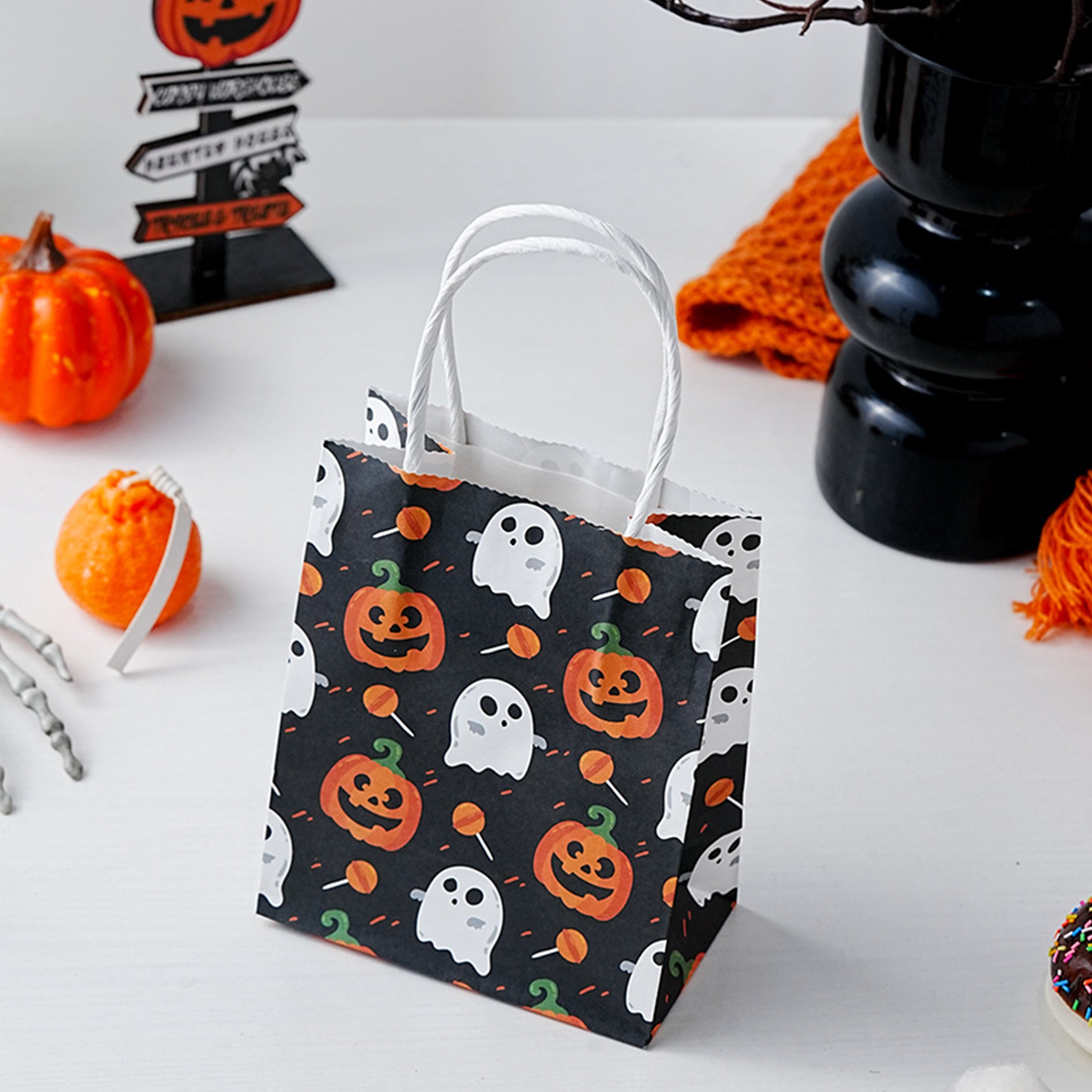 Halloween Kraft Gift Bags with Handle Halloween Kraft Gift Bags with Handle