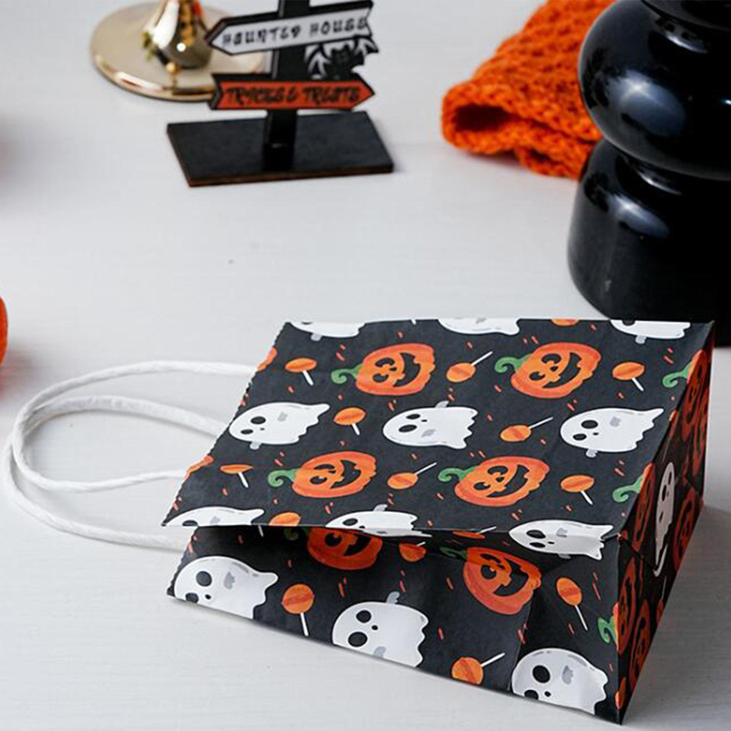 Halloween Kraft Gift Bags with Handle Halloween Kraft Gift Bags with Handle