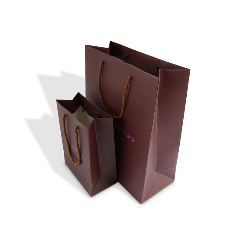 Luxury Custom Logo Printing Brown Art Paper Gift Bags Luxury Custom Logo Printing Brown Art Paper Gift Bags