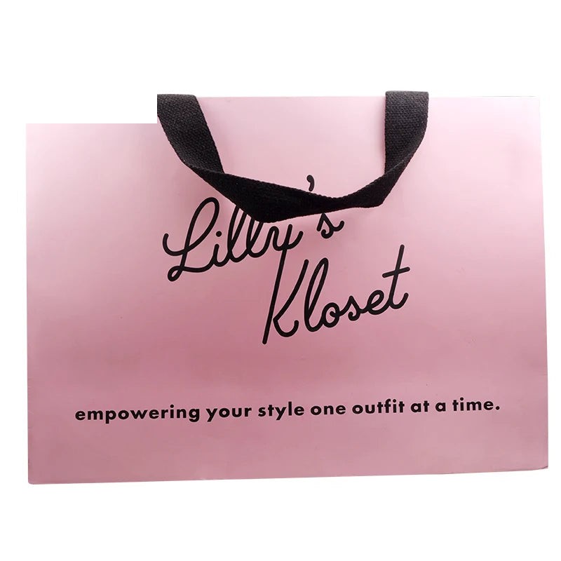 Luxury Eco-Friendly White Kraft Paper Gift Bag with Ribbon Luxury Eco-Friendly White Kraft Paper Gift Bag with Ribbon