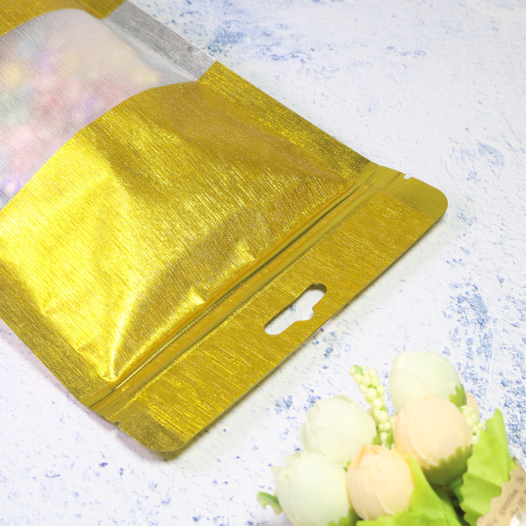 Shimmery Textured Gold Metallized Foil Stand Strong Bags Shimmery Textured Gold Metallized Foil Stand Strong Bags