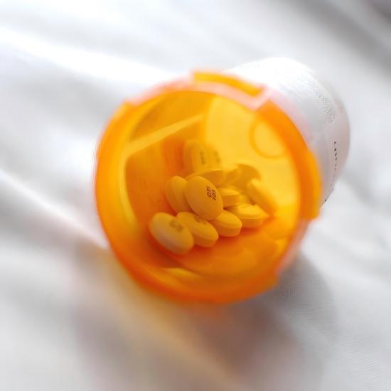RX Pill Bottle Push Down Plastic Vial Prescription Vial with RX Pill Bottle Push Down Plastic Vial Prescription Vial with