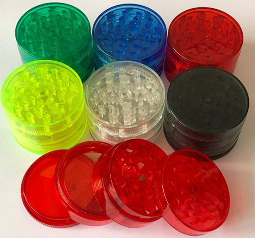 4-Piece Herb Spices Grinder Plastic Crusher with Pollen 4-Piece Herb Spices Grinder Plastic Crusher with Pollen