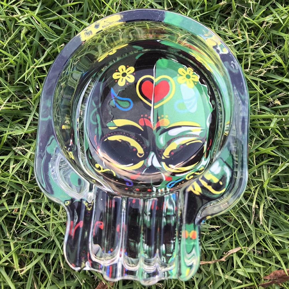 Pattern Custom Classic Glass Ashtray Logo Custom High Factory Direct Sale Handmade Sugar Glass Ashtray Three Cigarette Ash Holder 62MM Cigarette Ashtray