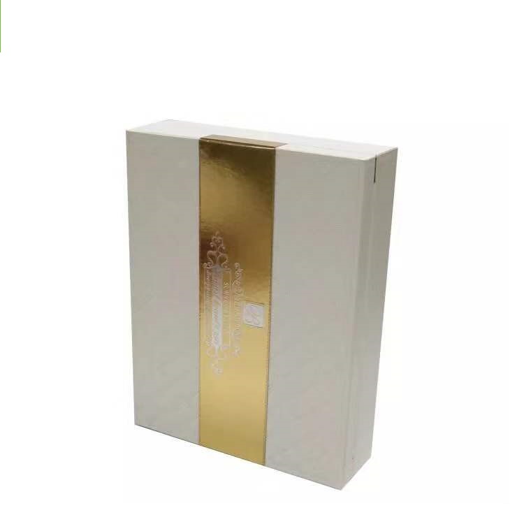 Metal buckle cosmetic box with hot stamping Metal buckle cosmetic box with hot stamping