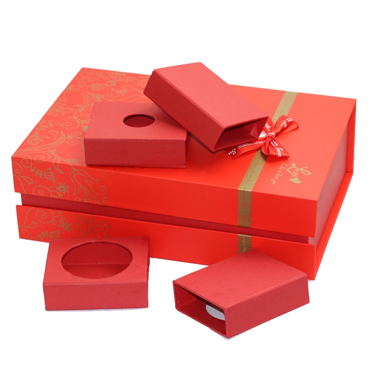Hardcover magnetic closure gift box for cake tea Hardcover magnetic closure gift box for cake tea