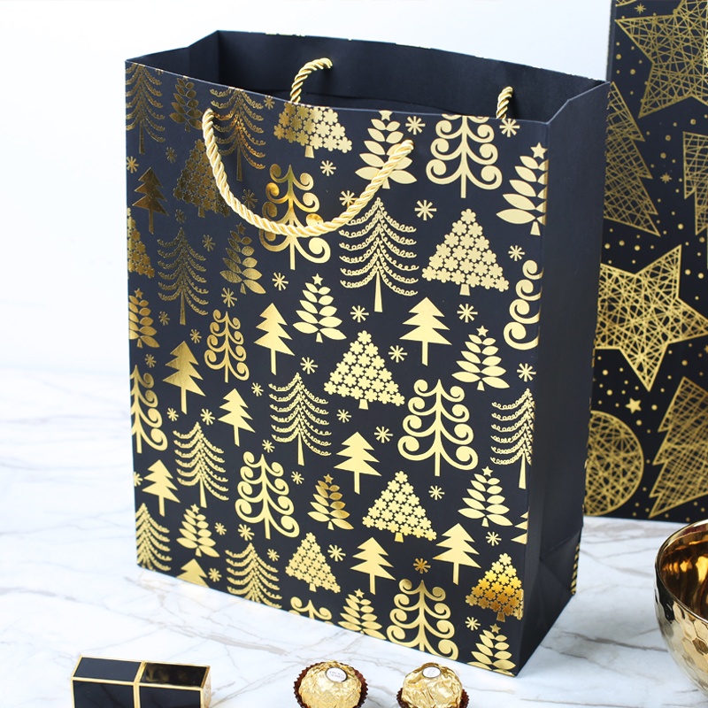 Christmas gift paper packaging bag Christmas gift paper packaging bag