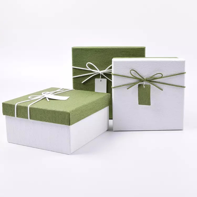 Custom wholesale luxury gift box packaging christmas gift Custom wholesale luxury gift box packaging christmas gift