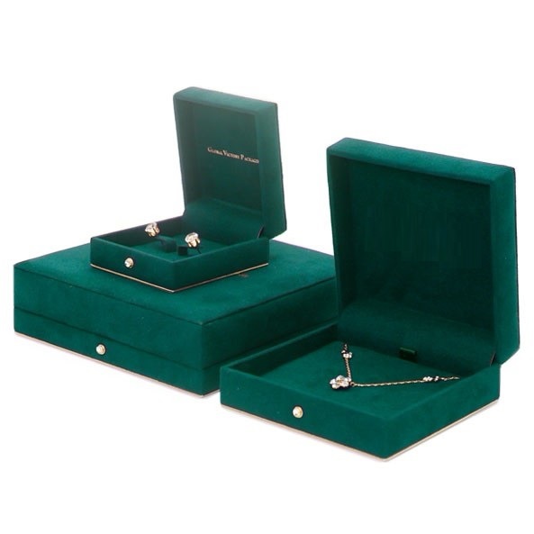 Custom elegant dark green velvet jewelry box Custom elegant dark green velvet jewelry box