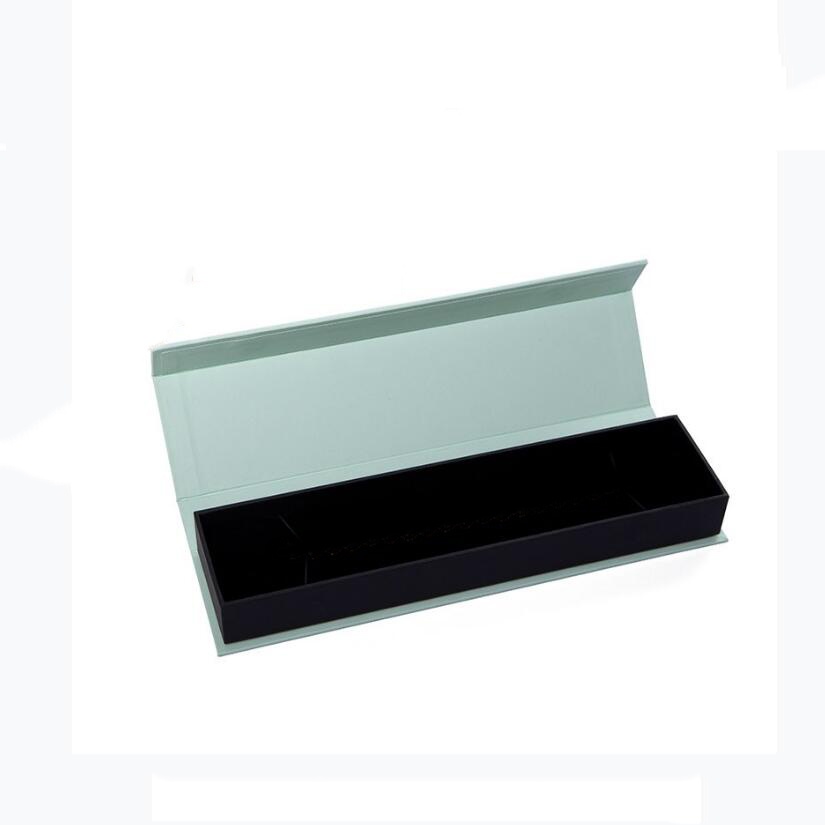 Bracelet packaging magnetic closure box with foam Bracelet packaging magnetic closure box with foam
