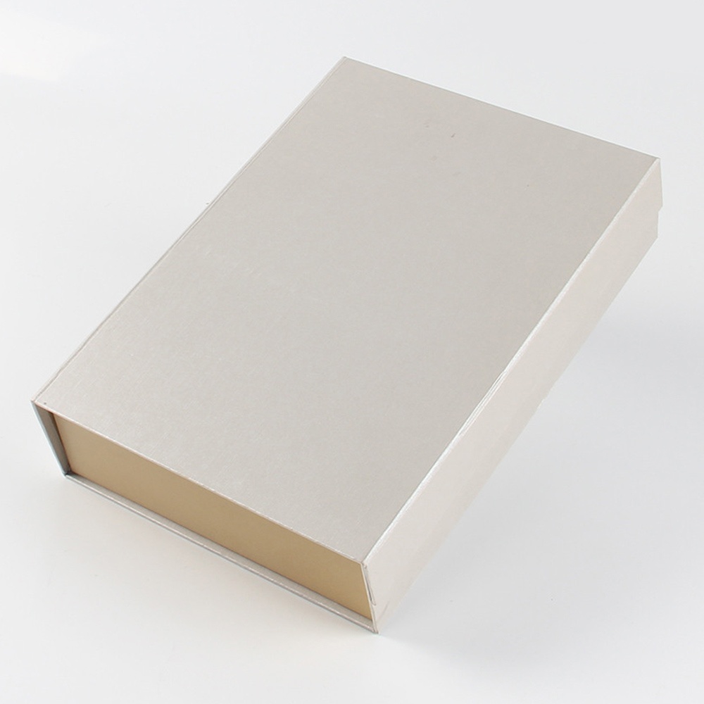 Recycled kraft folding paper gift boxes