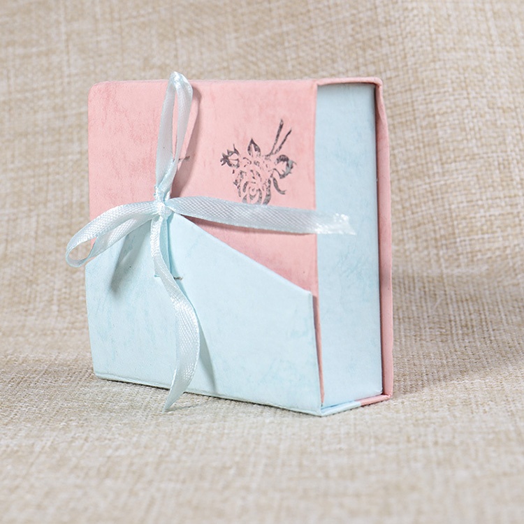 Bustom small jewelry packaging paper Bustom small jewelry packaging paper