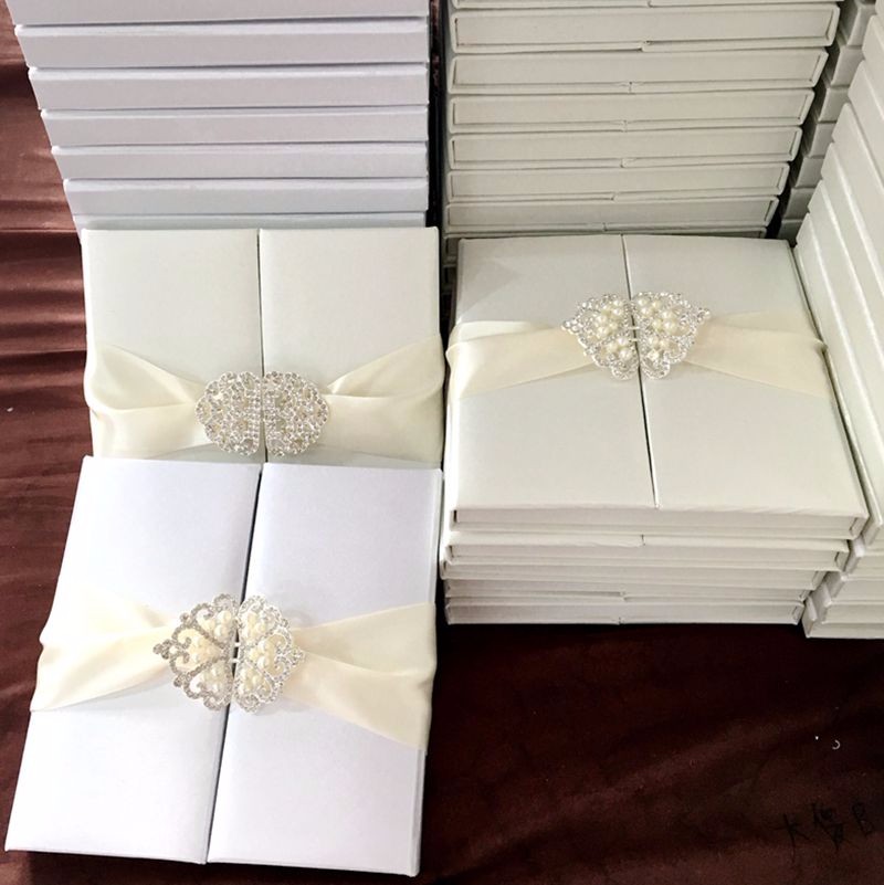 Silk gift wedding invitation cardboard box Silk gift wedding invitation cardboard box