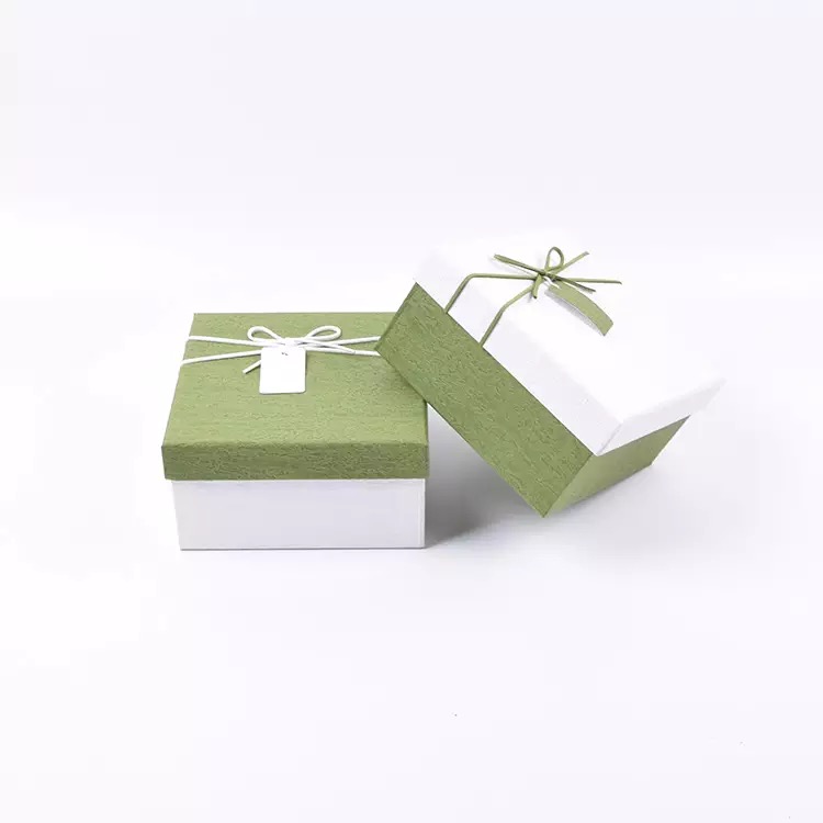 Custom wholesale luxury gift box packaging christmas gift Custom wholesale luxury gift box packaging christmas gift