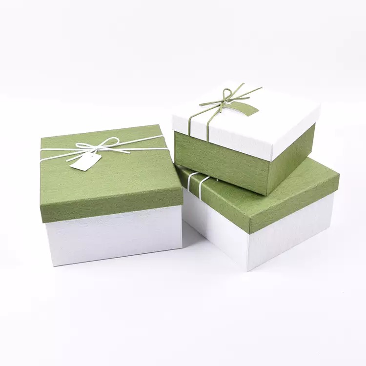 Custom wholesale luxury gift box packaging christmas gift Custom wholesale luxury gift box packaging christmas gift