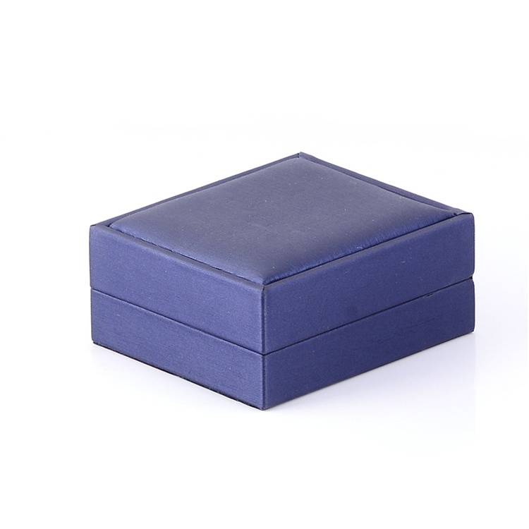 Delicate bracelet necklace jewelry box Delicate bracelet necklace jewelry box