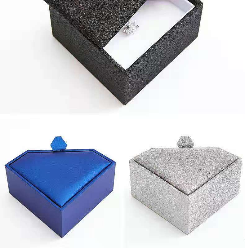 Diamond shaped jewelry ring packaging box