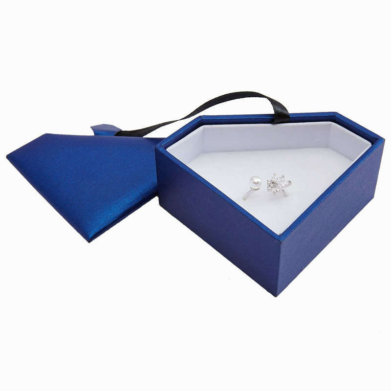 Diamond shaped jewelry ring packaging box Diamond shaped jewelry ring packaging box