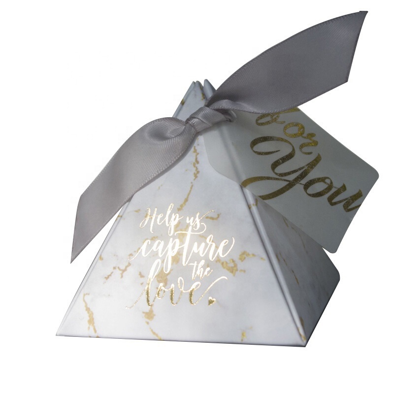 Europe triangular pyramid style candy box wedding gift box Europe triangular pyramid style candy box wedding gift box