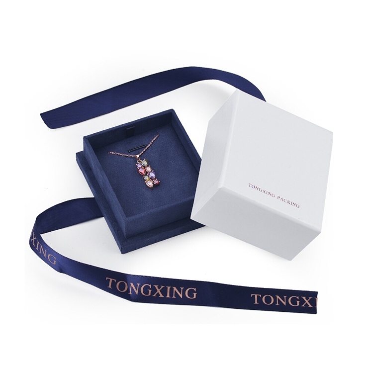 High-end paper ribbon jewelry box High-end paper ribbon jewelry box