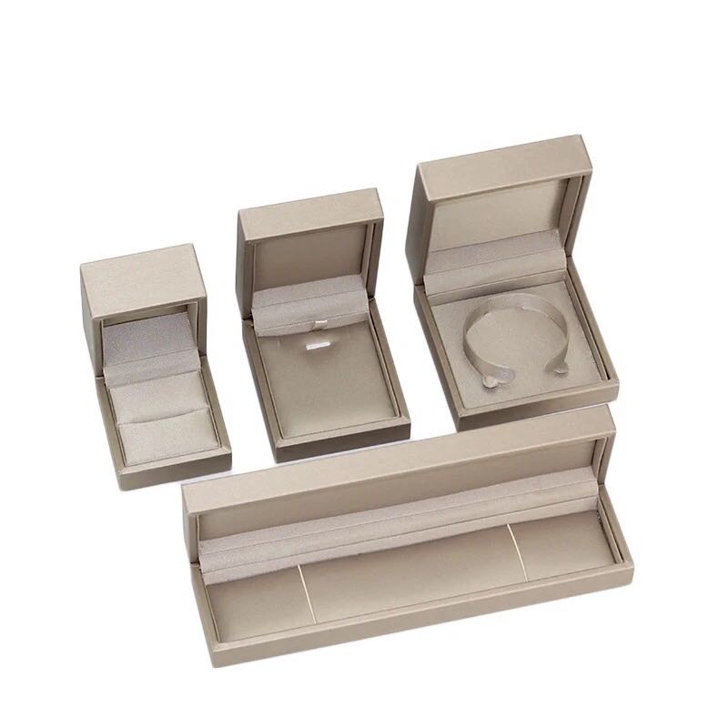 Champagne PU leather jewelry box with low price Champagne PU leather jewelry box with low price