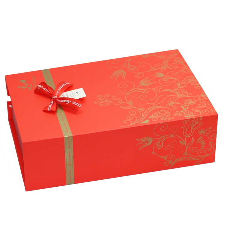 Hardcover magnetic closure gift box for cake tea Hardcover magnetic closure gift box for cake tea
