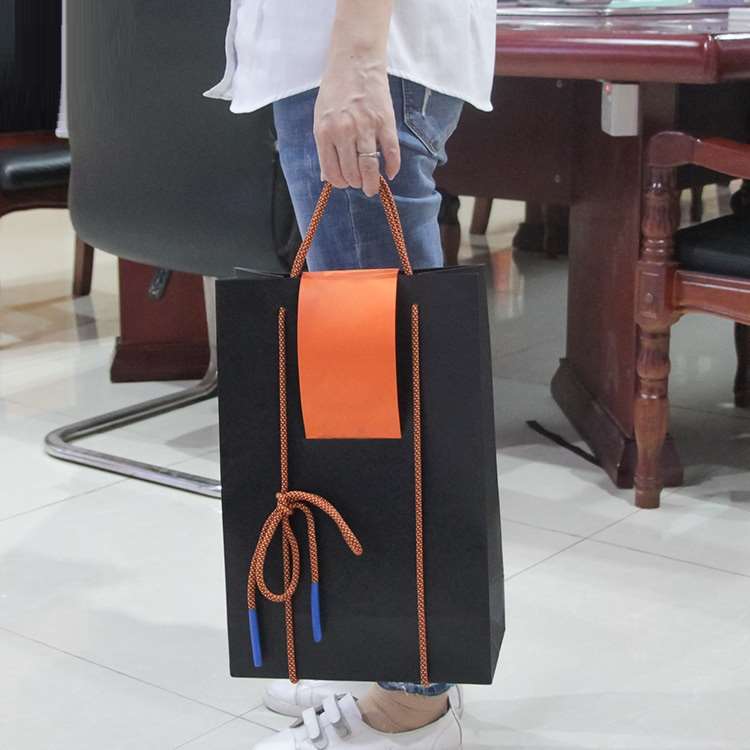 Environmentally friendly recyclable paper backpack paper backpack