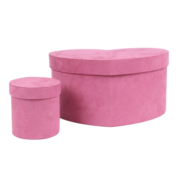 Luxurious velvet gold lined round flower gift box Luxurious velvet gold lined round flower gift box