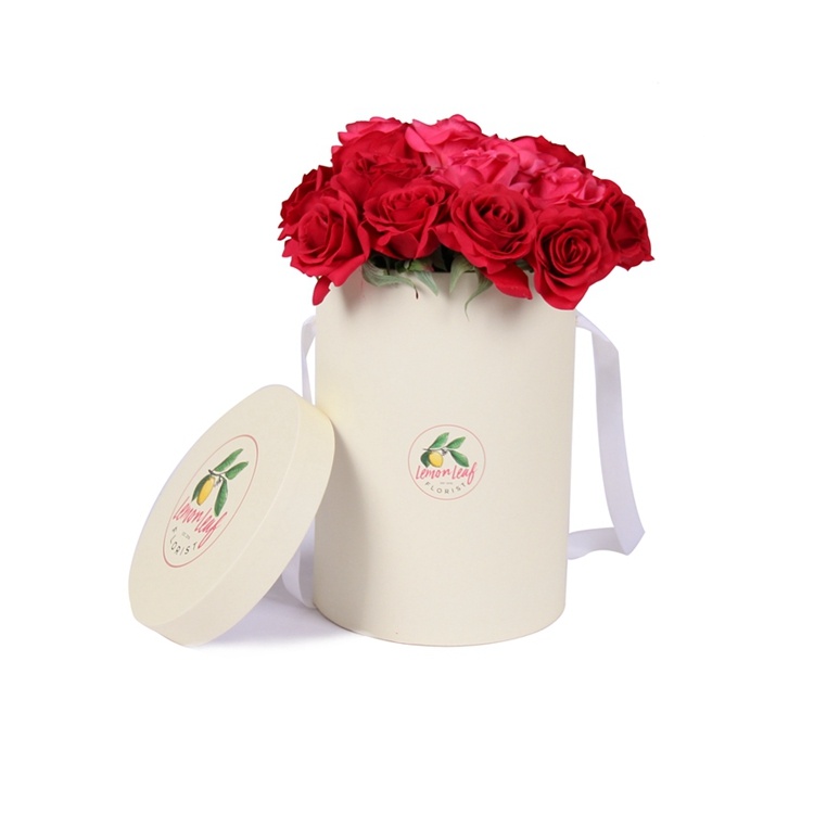 Rose round flower box with silk ribbon and handle Rose round flower box with silk ribbon and handle