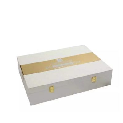 Metal buckle cosmetic box with hot stamping Metal buckle cosmetic box with hot stamping
