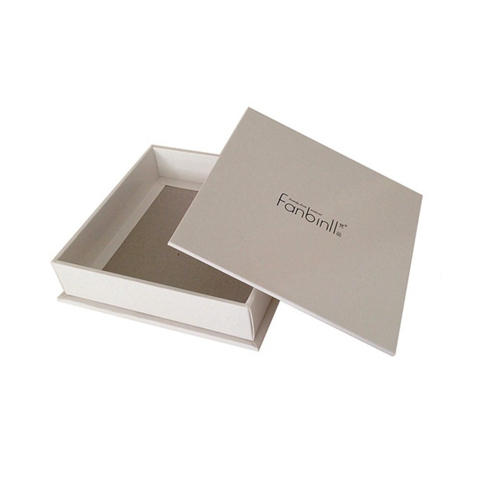 Luxury packaging boxes for clothes Luxury packaging boxes for clothes