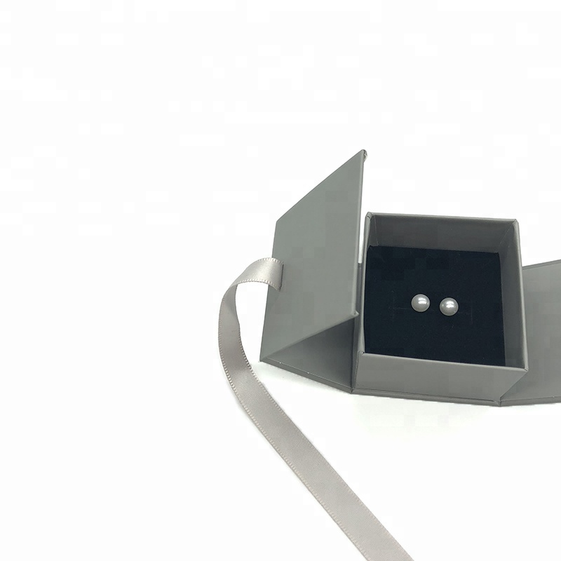 Paper jewelry box wholesale Paper jewelry box wholesale