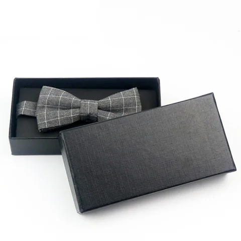 Custom Black Cardboard Tie Box with Window