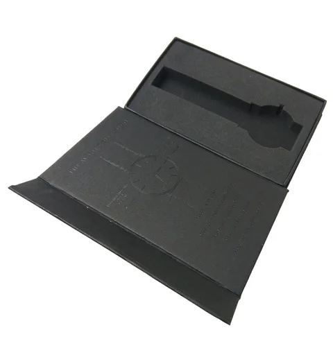 Magnetic closure cardboard watch box