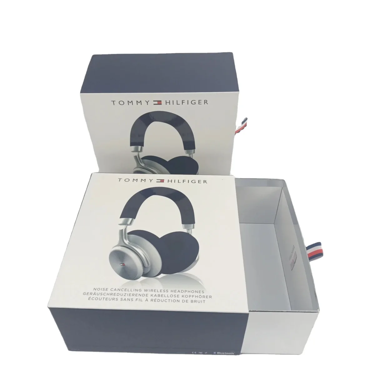 Custom Cardboard Drawer Box for Earphones and Headphones Custom Cardboard Drawer Box for Earphones and Headphones