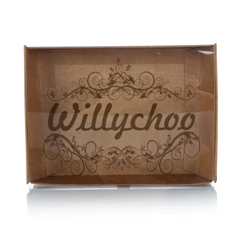 Corrugated board cake box with handle